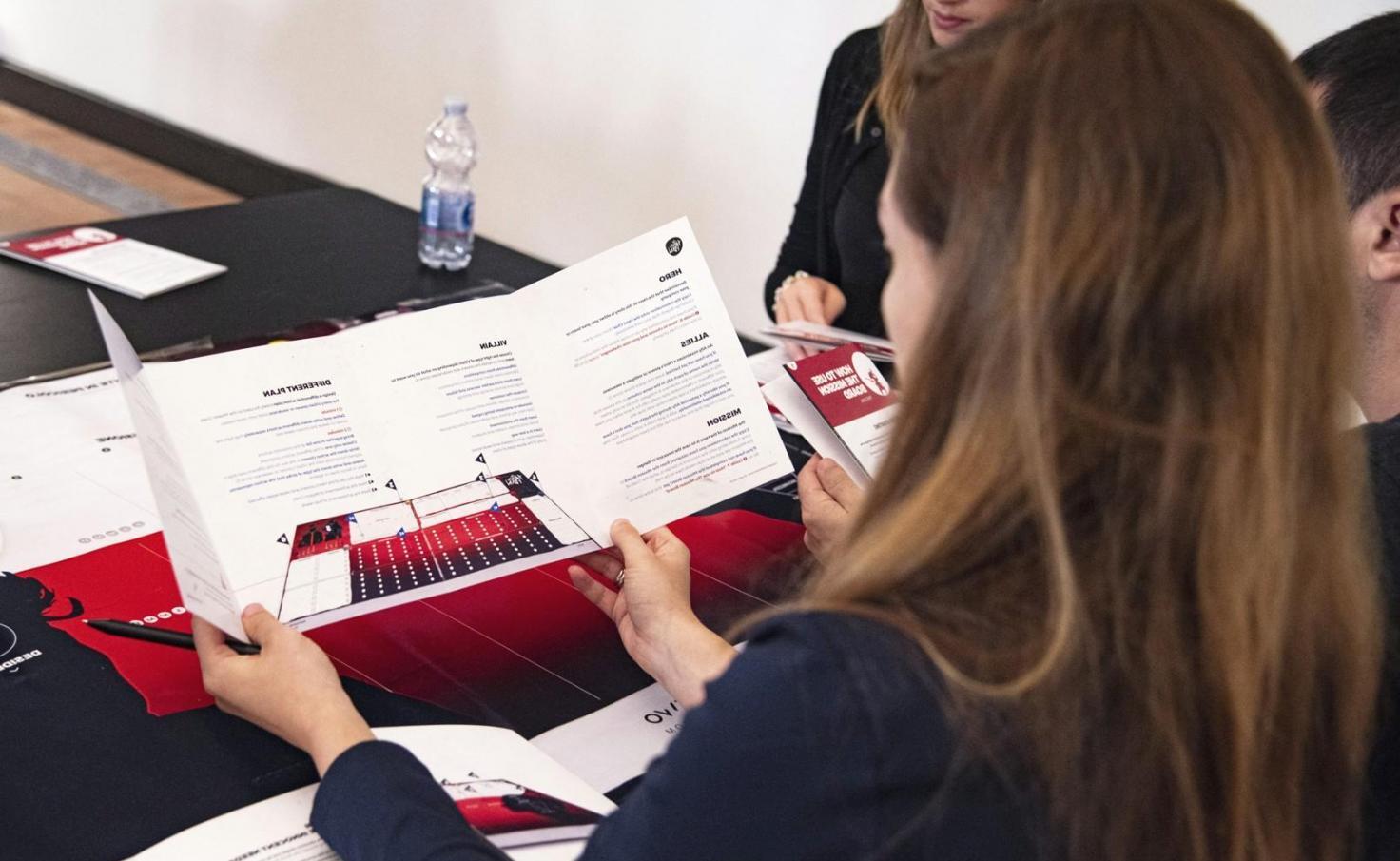 Interactive financial analysis session with investment professionals